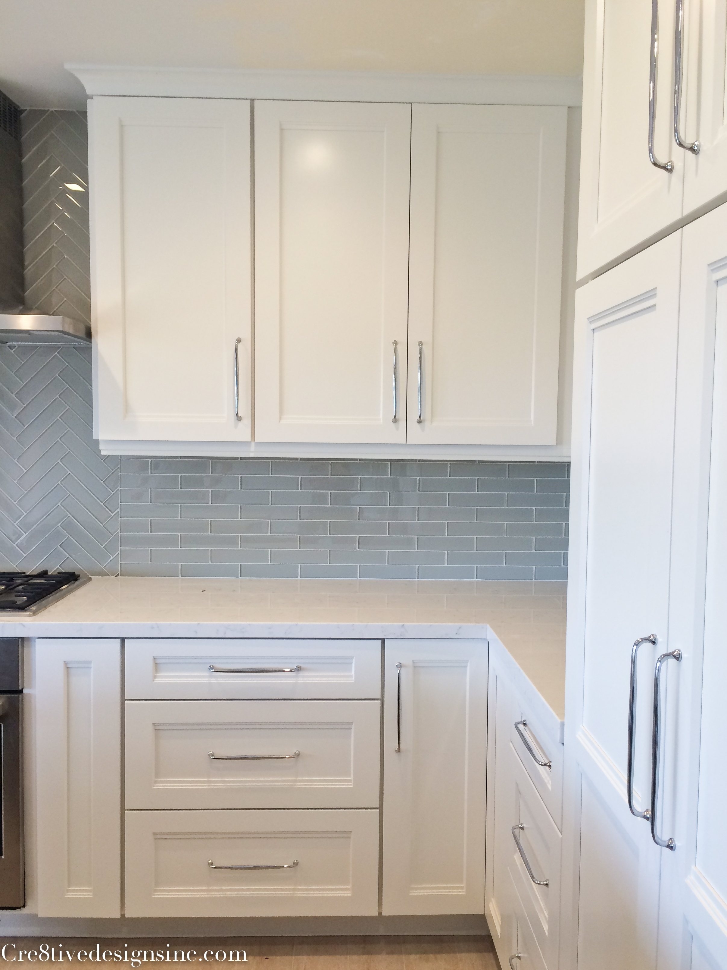 Kitchen remodel using Lowes Cabinets - Cre8tive Designs Inc.